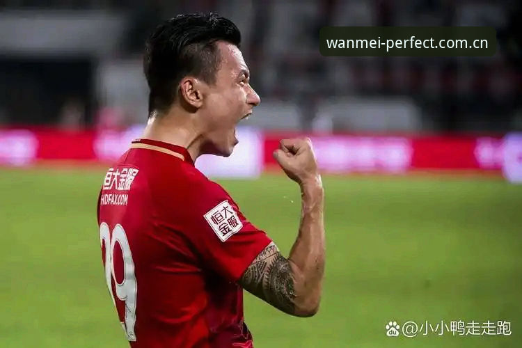 中超夏窗实操笔记：津门虎按兵不动背后的算盘，资深球迷这样看